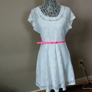 White lace dress set size medium